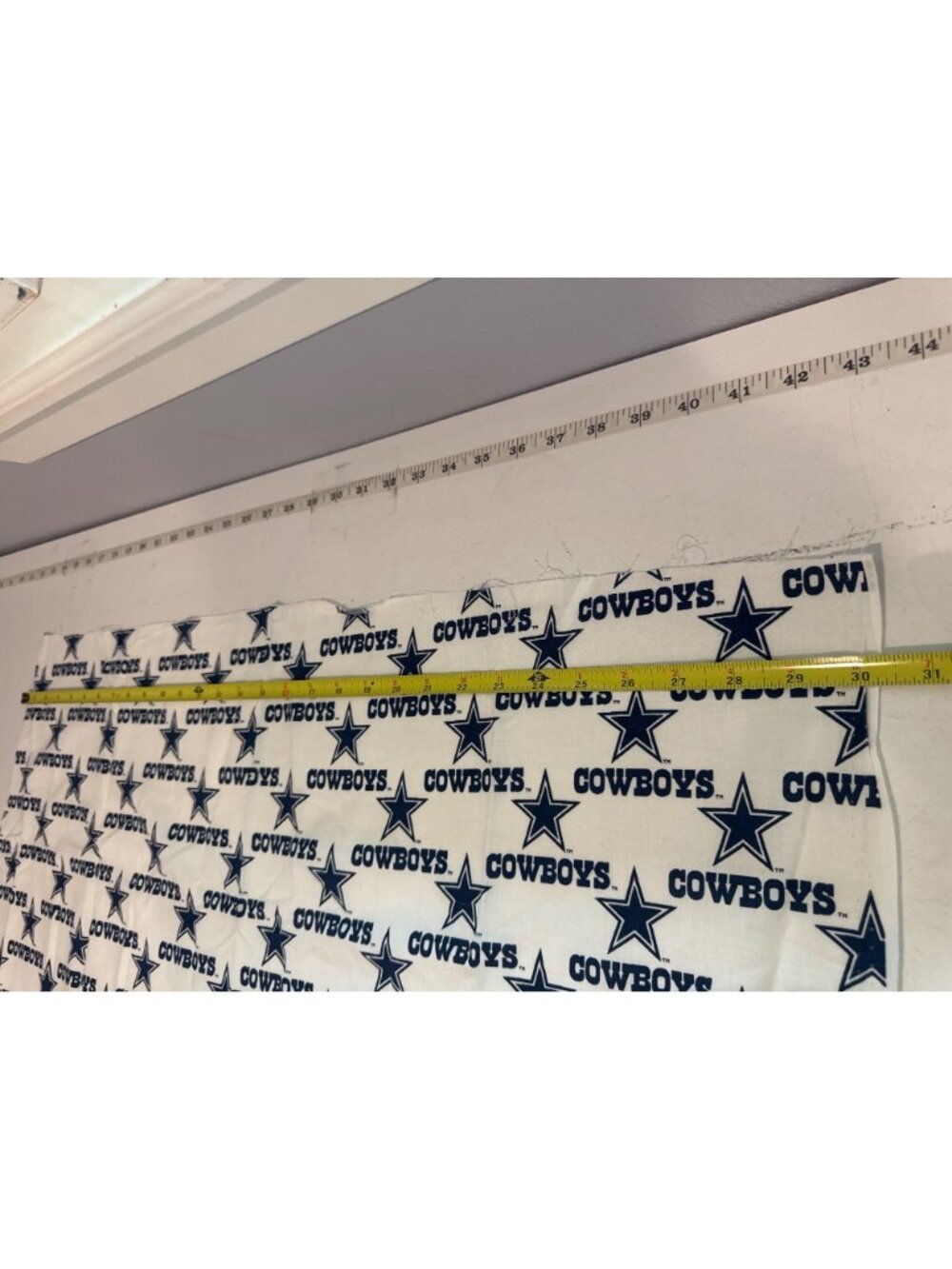 Vintage Fabric Remnant Dallas Cowboys NFL Football Team White Blue Stars Cotton - Picture 3 of 8